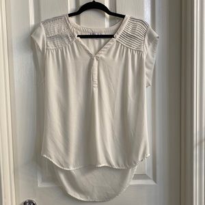 White top - size M